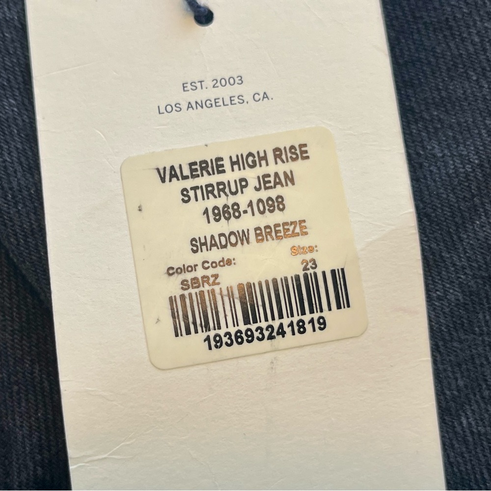 Citizens of Humanity
Valerie High-rise Stirrup Jeans - Picture 12 of 16